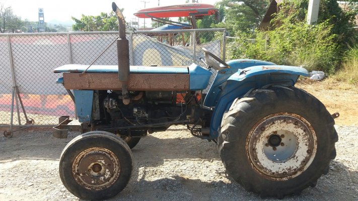 รถไถ อิเซกิ 35 แรง TS3510 เพลาเดียว ตัวเปล่า ขายตามสภาพ ราคาน่าคุย รถอยู่ปากช่องครับ...