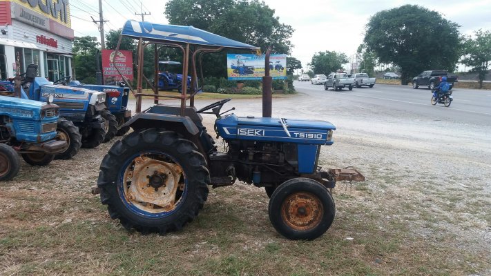รายละเอียด รถไถ ISEKI TS1910 เพลาเดียว รถเปล่า ยางหลังสวยมากครับ รถอยู่ปากช่องนะครับ...