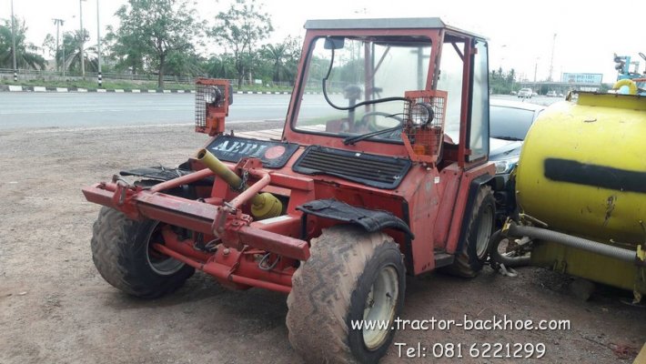 ขาย รถไถนา tractor ยี่ห้อ AEBI รุ่น TT88 เครื่องเบนซ์ ดีเชล 4 สูบเกียร์ออโต้ ขับเคลื่อน 4 WD มีทีพีโอปั่นหน้าหลัง...