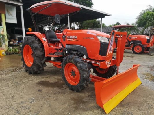 ขายคะ Kubota L4708 มือ2 สภาพสวย อุปกรณ์ 3 ชิ้น ใบมีด โรตารี่ ผาน 6 ราคา 385000บาท ต่อรองได้ มีบริการจัดส่งฟรี สนใจติดต่อ 090 6910337ต้า พิกัดร้านส.เจร...