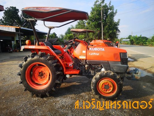  ????เข้าใหม่???? ขายจ้ารถไถมือ2คูโบต้ารุ่นL2808 พร้อมใช้งาน?รถทำ?งา?น1966ชม? ราคา145000บาท ตัวรถ+โรตารี่? พร้อมจัดส่งทั่วประเทศคะ พิกัด?ร้า?นส.เจริญ?...