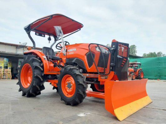มาแล้วจ้ารถไถ  L4018SP new+ใบดันดินหน้า+ผาน 1 ตัว+โรตารี่  ดาวน์   15,000 บาท  สนใจโทรเลยจ้า 089-0111624  เฮียเลี้ยง จ้า สอบถามหรือสามารถมาดูที่ร้านเร...