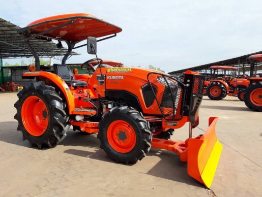 มาแล้วจ้า รถไถคูโบต้า  L4018+ใบดันดินหน้า+ผาน 1 ตัว ดาวน์   20,000 บาท  สนใจ โทรเลยจ้า 089-0111624  เฮียเลี้ยงจ้า สอบถามหรือสามารถมาดูที่ร้านเราได้จ้...
