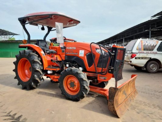  มาแล้วจ้า รถไถคูโบต้า  L4018+ใบดันดินหน้า+ผาน 1 ตัว ดาวน์   10,000 บาท  สนใจ โทรเลยจ้า 089-0111624  เฮียเลี้ยงจ้า สอบถามหรือสามารถมาดูที่ร้านเราได้จ้...