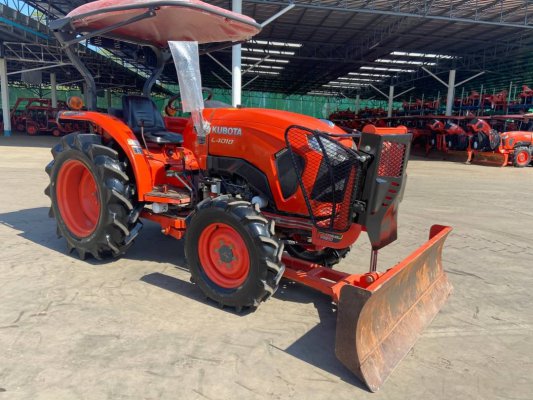  มาแล้วจ้า รถไถคูโบต้า  L4018+ใบดันดินหน้า+ผาน 1 ตัว  ดาวน์  45,000 บาท  สนใจ โทรเลยจ้า 089-0111624  เฮียเลี้ยงจ้า สอบถามหรือสามารถมาดูที่ร้านเราได้จ้...