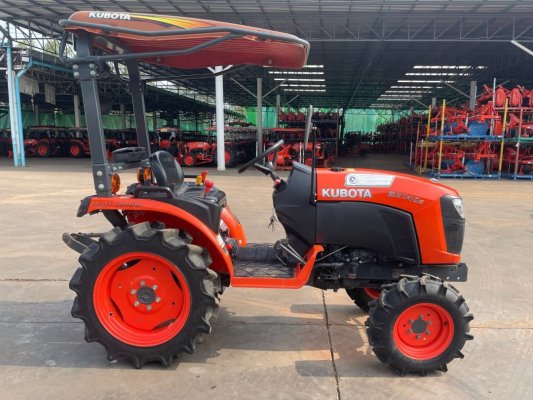 มาแล้วจ้ารถไถ คูโบต้ารุ่น B2740s(ตัวเปล่า) ดาวน์ 70,000 บาท สนใจโทรเลยจ้า 089-0111624 เฮียเลี้ยงจ้า สอบถาม หรือสามารถมาดูที่ร้านเราได้จ้า สนใจสามารถมา...