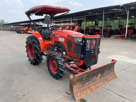 มาแล้วจ้ารถไถ คูโบต้ารุ่น L4018+ใบดันดินหน้า+ผาน 1 ตัว ดาวน์ 25,000 บาท สนใจโทรเลยจ้า 089-0111624 เฮียเลี้ยงจ้า สอบถาม หรือสามารถมาดูที่ร้านเราได้จ้า ...