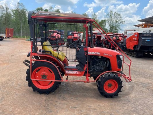 รุ่นเล็ก น่ารักใช้งานดีคล่องตัว  B2440S+โครงกันอ้อย+ผานหลัง ดาวน์  45,000 บาท  เครื่องดี เกียร์ดี เครื่องแน่น ตรวจเช็คพร้อมใช้งาน พร้อมส่ง สนใจ...