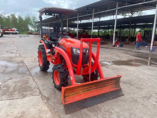 รุ่นเล็กเข้าร่องอ้อย มาแล้ว  B2440S Bใบดันดินคานบน ผานหลัง ดาวน์  50,000 บาท  เครื่องดี เกียร์ดี เครื่องแน่น ตรวจเช็คพร้อมใช้งาน พร้อมส่ง สนใจสอบถามหร...