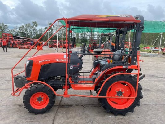 สภาพนางฟ้า รุ่นเล็กเข้าร่องอ้อย B2440S Bโครงกันอ้อย ผานหลัง ดาวน์  40,000 บาท  เครื่องดี เกียร์ดี เครื่องแน่น ตรวจเช็คพร้อมใช้งาน พร้อมส่ง สนใจสอบถามห...