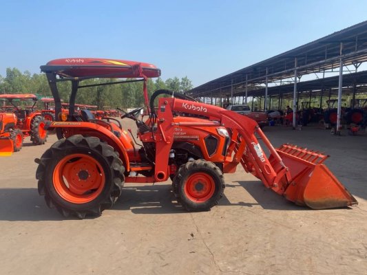 พร้อมตัก เครื่องดี รถพร้อมใช้งาน รถรุ่นL4018 บุ้งกี๋ ดาวน์  20,000 บาท สนใจโทรสอบถาม มาเลือกดูมาลองขับที่ร้านได้จ้า...