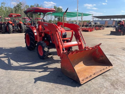 รถตัก ทำงานรวดเร็ว  รถรุ่นL4018 บุ้งกี๋พร้อมใช้งาน  ดาวน์  5,000 บาท สนใจโทรสอบถาม มาเลือกดูมาลองขับที่ร้านได้จ้า...