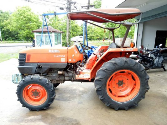 ขายด่วน !!คูโบต้า L4508 45 แรง ตัวเปล่า ...