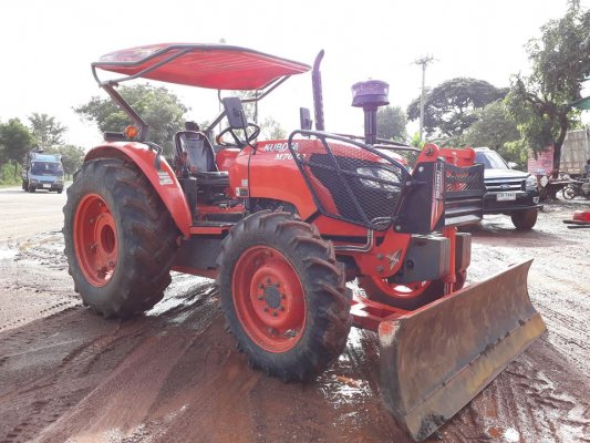 รถแทรกเตอร์ KUBOTA M7040D +อุปกรณ์ใบมีดหน้า+ผาน(สามารถเลือกอุปกรณ์ต่อพวงได้)...