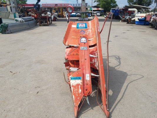 รถเกี่ยวข้าว มัดคอรวงแบบเดินตาม ยี่ห้อ KUBOTA รุ่น HE30A ...