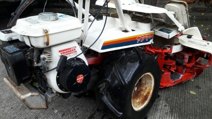 ขายรถเกี่ยวข้าวแบบวางราย yanmar gb500 นำเข้าจากญี่ปุ่น...