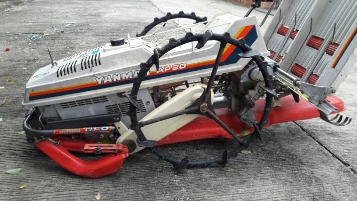 ขายรถดำนาyanmar AP20 UFO 2 แถว นำเข้าเก่าญี่ปุ่น...