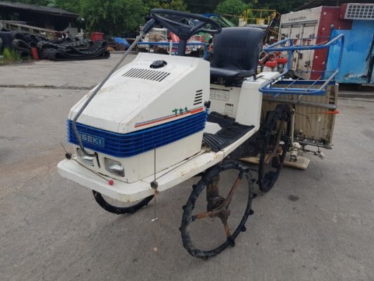 รถดำนา ISEKI รุ่น PL400...