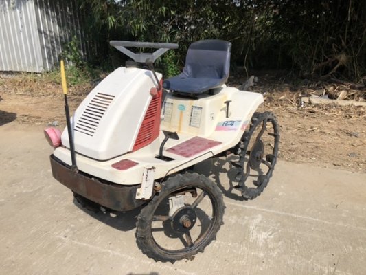 ขายรถดำนานั่งขับ ไม่มีหาง Yanmar รุ่น Pe-4(4WD)(สต...