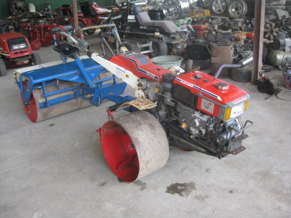 ขายรถบดหญ้าYANMAR YA70 พร้อมใช้งาน...