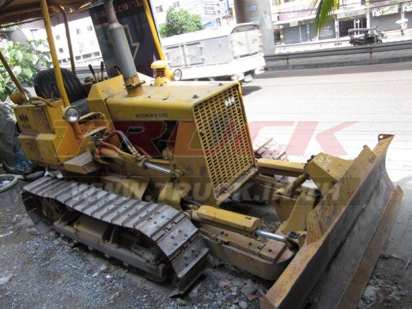 รถแทรกเตอร์ (Tractor) KOMATSU D2-5: ใบมีคสไลค์ 6 ทิศทาง ...