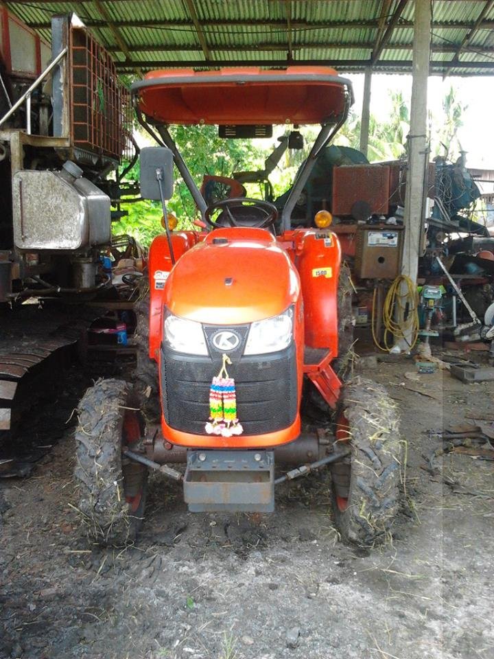 ขายรถแทรกเตอร์L3008 สภาพใหม่...