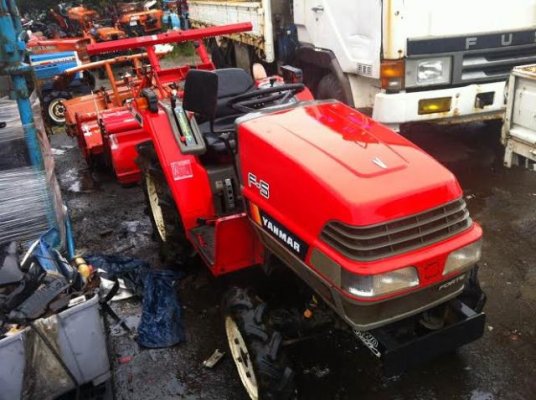 ขายรถไถนั่งขับ Yanmar F15 ดีเซลมือสองญี่ปุ่น ถูกเหมือนได้ใหม่ สภาพดีมาก...