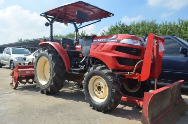 สยามอินเตอร์ เปิดประมูลรถแทรกเตอร์ยี่ห้อ YANMAR รุ่น EF393T  เสาร์ที่ 21 พฤศจิกายนนี้...