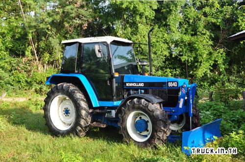 ต้องการขายรถไถฟอร์ดnew holland6640 2เพลา...