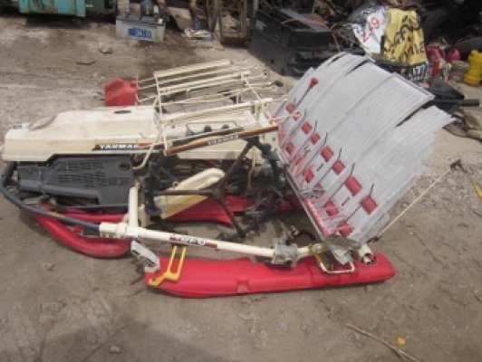 ขาย ตามสภาพ ราคาถูกครับ - รถดำนา 4 แถว YANMAR มือสองญี่ปุ่น...
