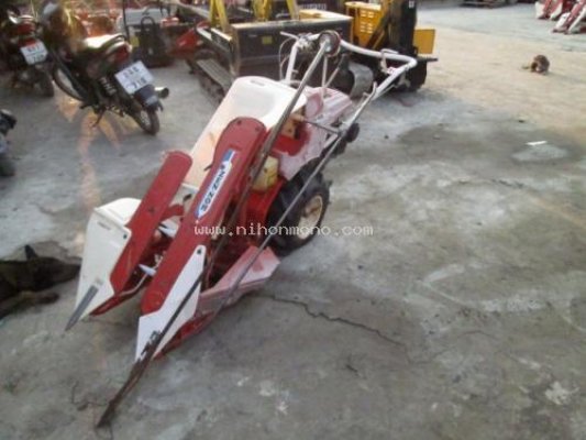  รถเกี่ยวข้าวเดินตาม ยี่ห้อ : YANMAR รุ่น : ํฺYB302 รหัสสินค้า : 14001684...