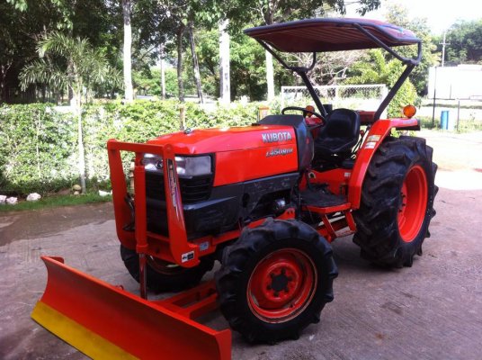 ขายรถไถKubota L4508DI (4WD) พร้อมใบมีดหน้าและผานพรวนช้าง รถพร้อมใช้งาน...
