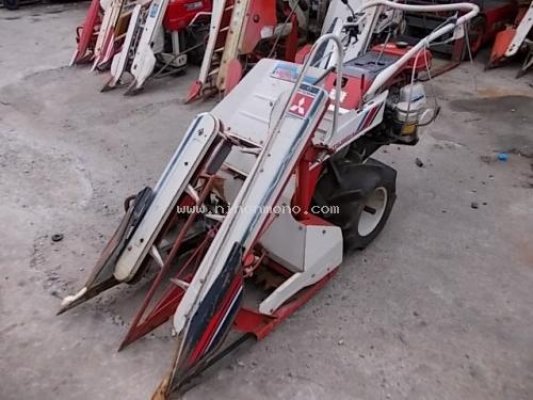 ขาย รถเกี่ยวข้าวเดินตาม MITSUBISHI MB560 รหัสสินค้า80802992 Line ID:nihonmono ...