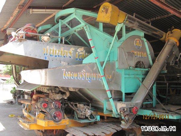 ขาย รถเกี่ยวข้าวไทยเจริญการช่าง...