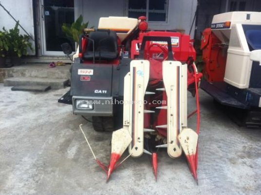 รถเกี่ยวข้าวนั่งขับ รหัสสินค้า :13001468 YANMAR รุ่น :CA11 ชมสินค้าอื่นๆ เพิ่มเติมที่ www.nihonmono.com...