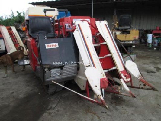 รถเกี่ยวข้าวนั่งขับ รหัสสินค้า : 13001472 YANMAR  รุ่น :CT800 ชมสินค้าอื่นๆ เพิ่มเติมที่ www.nihonmono.com...