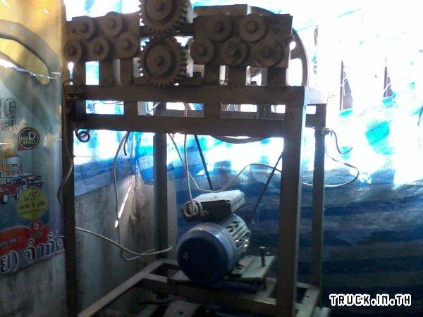 ขายเครื่องถักตาข่ายและตระแกรงสาร...