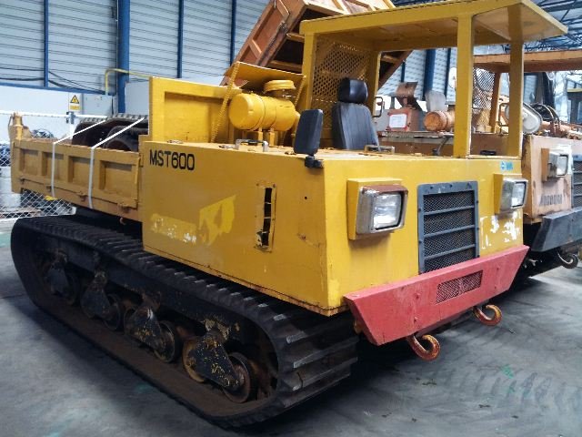MST600 # 3070 : รถดั๊มตีนตะขาบ นำเข้าจากญี่ปุ่น by กุ้ง:TOS:081-3062283...
