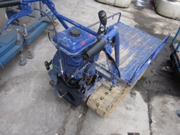 ขาย- รถบรรทุกตีนตะขาบ ขนาดเล็ก ขนาด 70 x 100 เซนติเมตร มือสองญี่ปุ่น...