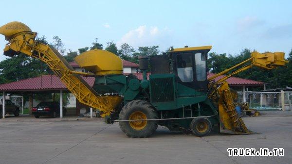 ขายด่วน รถตัดอ้อย Austoft 1994...