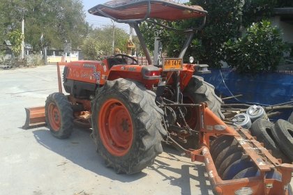 ขายรถไถคูโบต้า  L4508 พร้อมผานดันหน้า-หลัง...