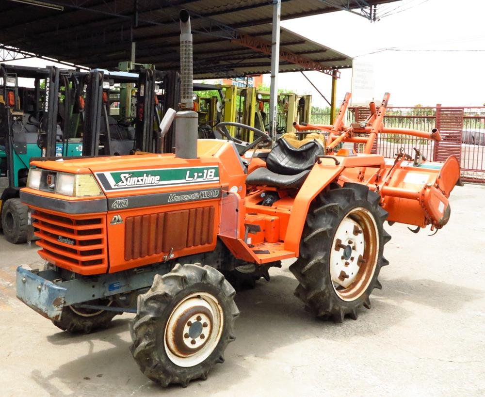 รถแทรคเตอร์ KOBOTA L1-18 ขับเคลื่อน 4 ล้อ พร้อมโรตารี่ มือสองญี่ปุ่นแท้ๆ...