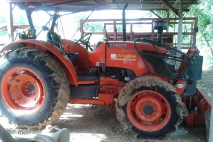 ขายรถไถ KUBOTA M7040 พร้อมใช้งาน ผานดันหน้า ผานหลัง...