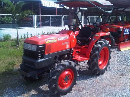 ขายรถไถ Kubota L 2808 (4WD)...