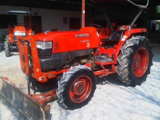 ขายรถไถ Kubota L 4508 (4WD) พร้อมดันหน้า สภาพเดิมๆ...