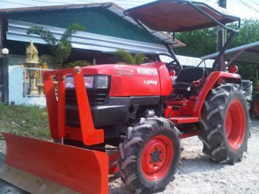 ขายรถไถ Kubota L 3408 (4WD) พร้อมดันหน้าของใหม่...