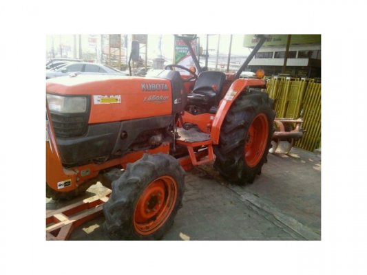 ขายรถไถKUBOTA L4508 ใช้งานน้อย1600ชั่วโมง อุปกรณ์ดันหน้าและผานหลัง...
