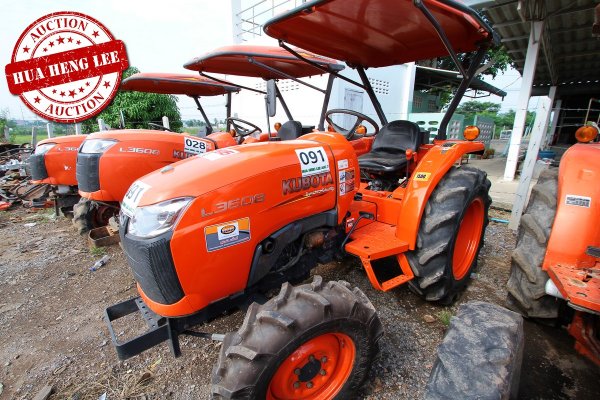 AUC 7 Code 091 รถแทรกเตอร์ KUBOTA L3608 ราคา เริ่มต้นการประมูล 320,000 บาท...