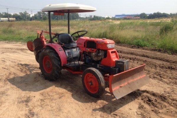 ขายรถไถคูโบต้าRT 140 PTO สภาพสวยสด มีภาพวีดีโอ เครื่องดีเดิมๆแน่น รับเป็นยูโทเคน UTOKEN ราคา 3,100 ยูโทเคน UTOKEN ราคา 95000 บาท แรงพร้อมใช้สภาพสวยทั้...