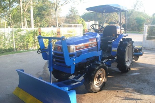 ขายรถไถ ISEKI TF327 (4WD) ขนาด 32 แรง พร้อมดันหน้าและผานพรวน...